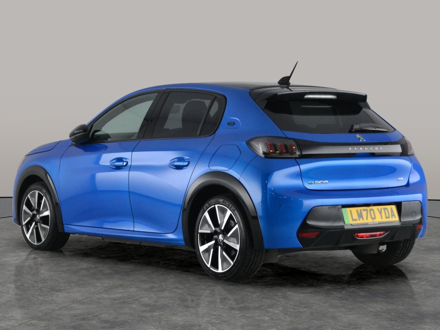 Used Peugeot 208 2020 for sale - 76626216: Photo 8