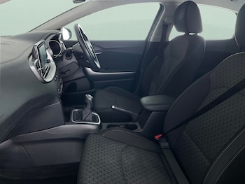 Used Kia XCeed undefined for sale - 78378387: Photo