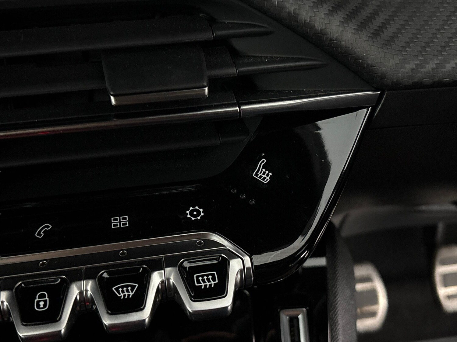 Used Peugeot 2008 2022 for sale - 78025517: Photo 14