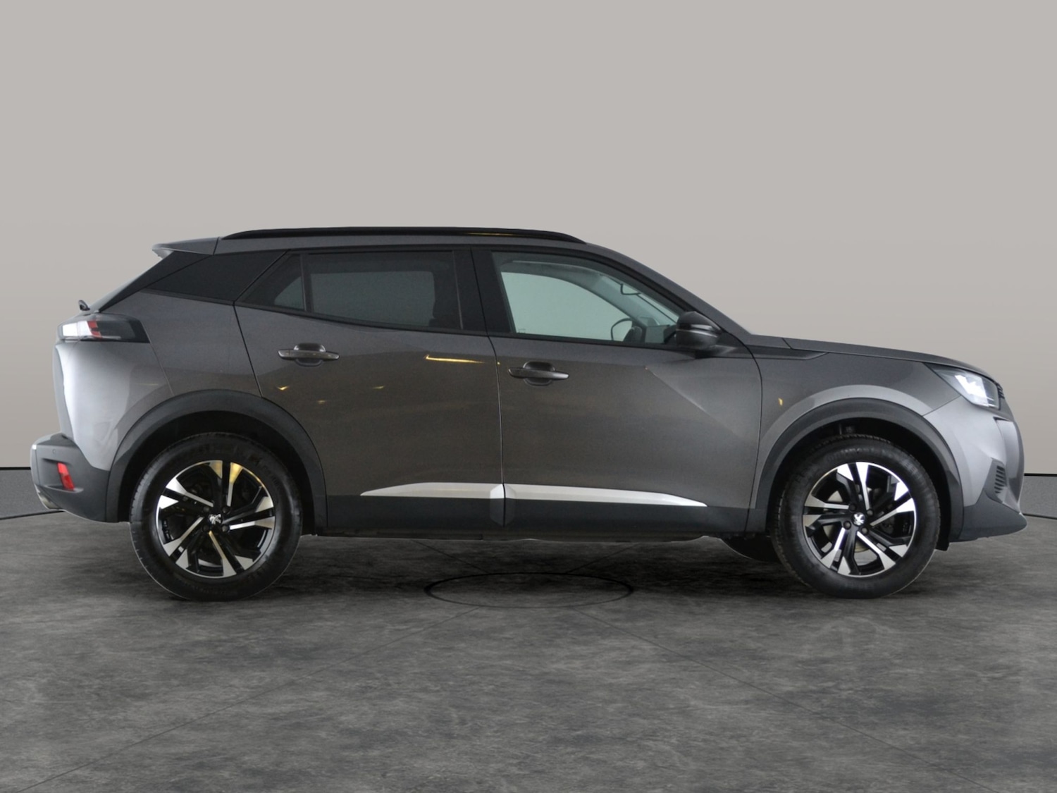 Used Peugeot 2008 2022 for sale - 76738452: Photo 11