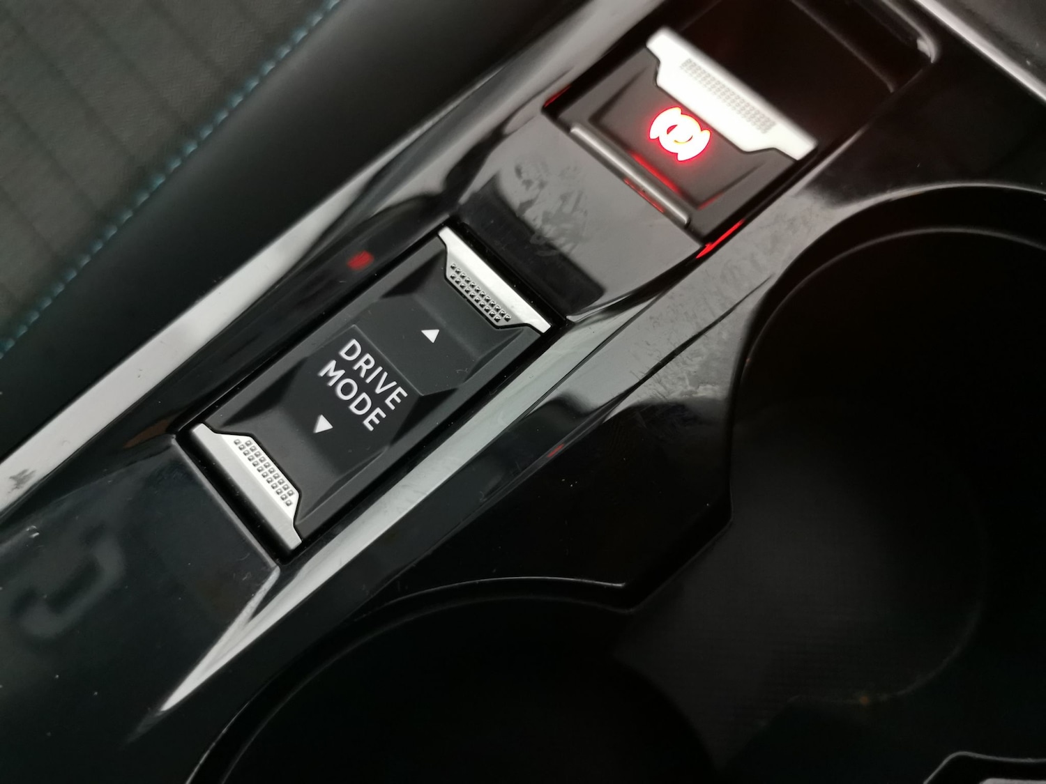 Used Peugeot 2008 2022 for sale - 76738452: Photo 17