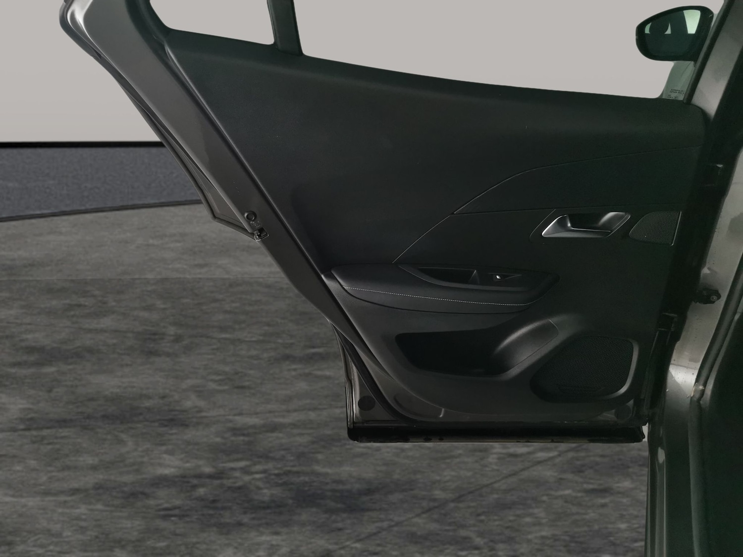 Used Peugeot 2008 2022 for sale - 76738452: Photo 28