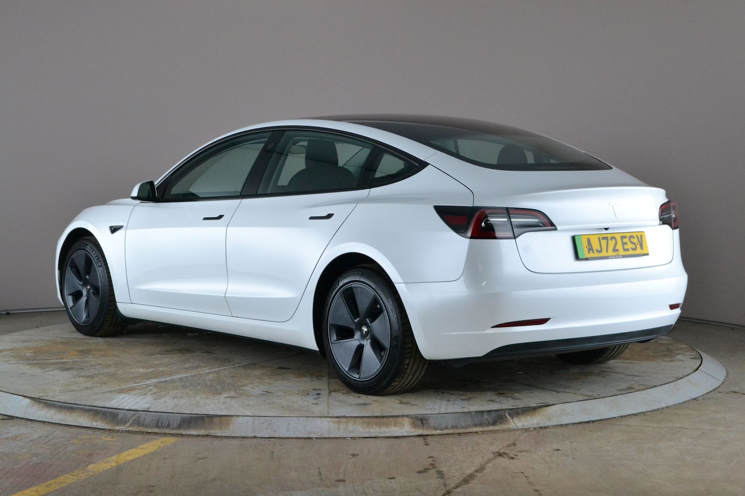 Used Tesla Model 3 2022 for sale - 77702959: Photo 12