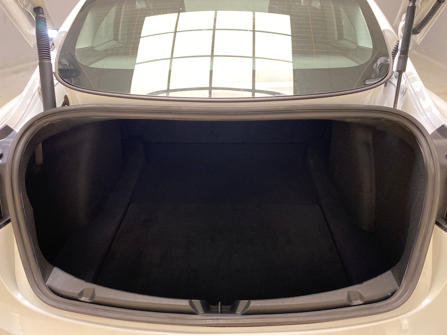 Used Tesla Model 3 2022 for sale - 77702959: Photo 33