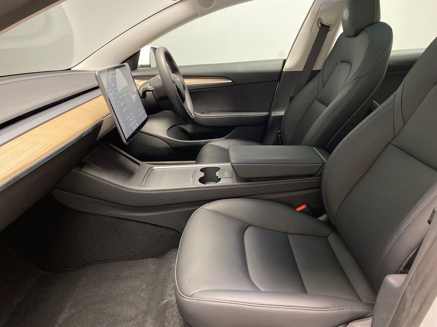 Used Tesla Model 3 2022 for sale - 77702959: Photo 4