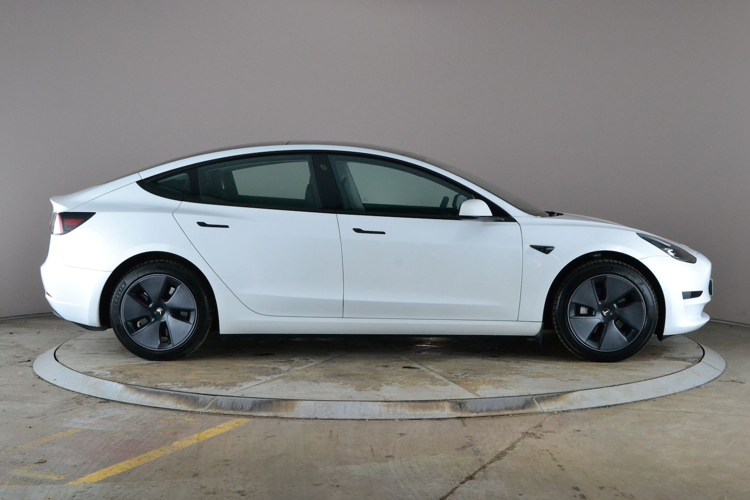 Used Tesla Model 3 2022 for sale - 77702959: Photo 9