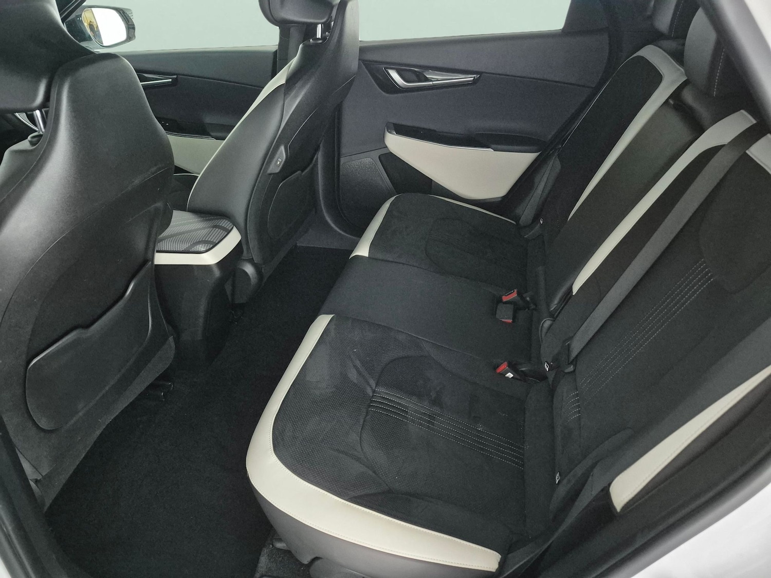 Used Kia EV6 2023 for sale - 77946730: Photo 31