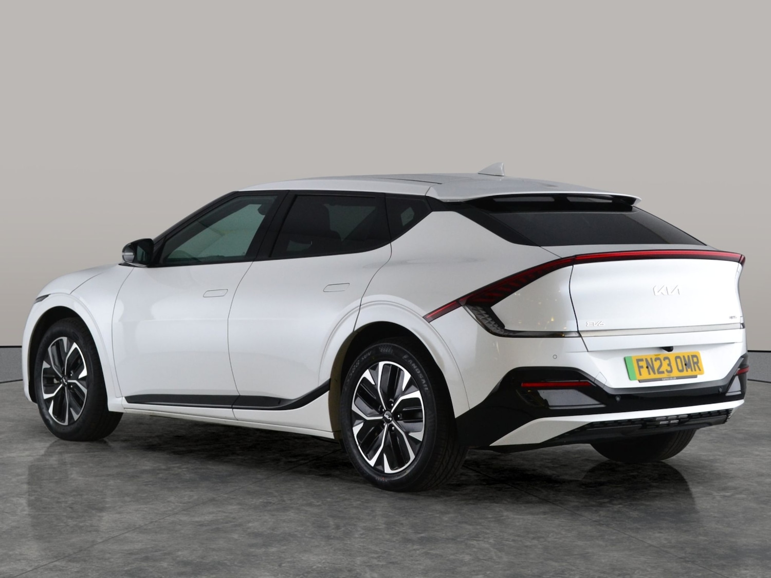 Used Kia EV6 2023 for sale - 77946730: Photo 8