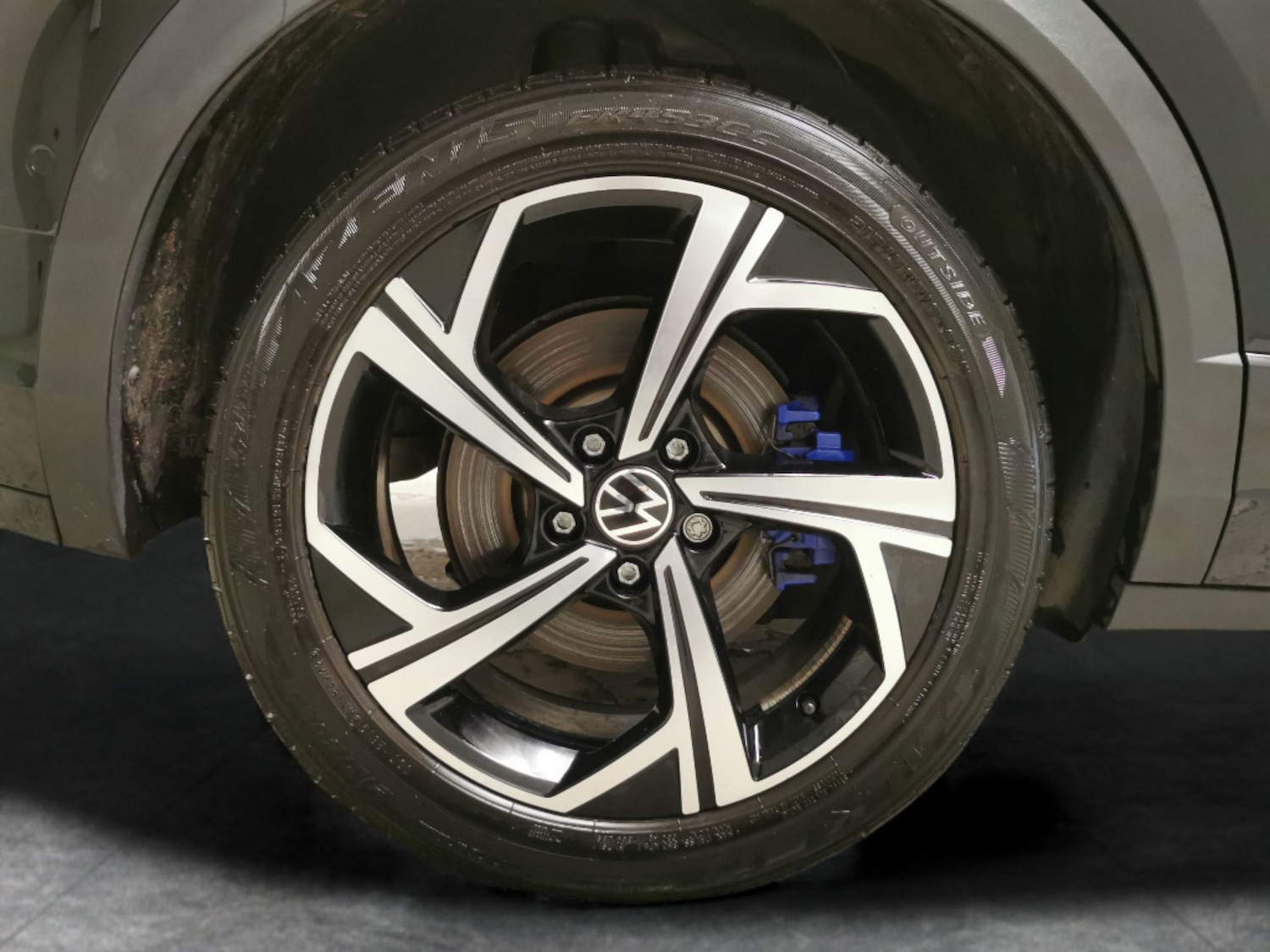 Used Volkswagen T-Roc 2023 for sale - 77397626: Photo 22