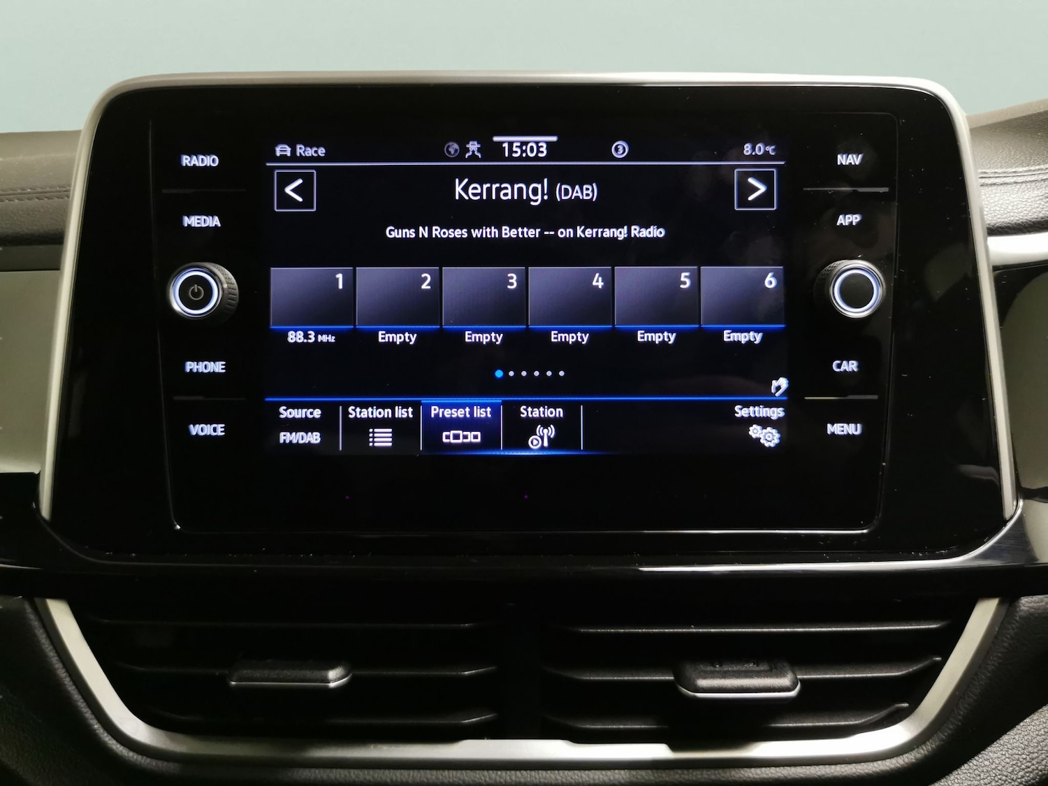 Used Volkswagen T-Roc 2023 for sale - 77397626: Photo 6