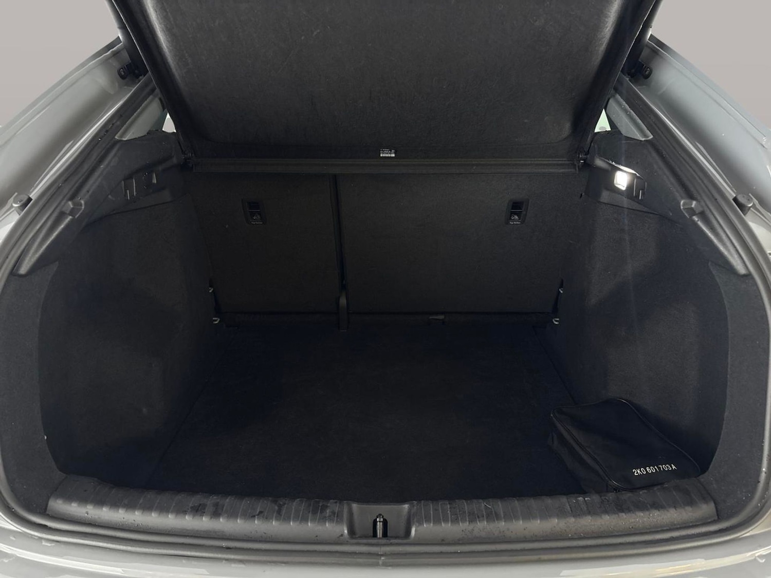 Used Audi Q4 e-tron 2023 for sale - 76526610: Photo 38