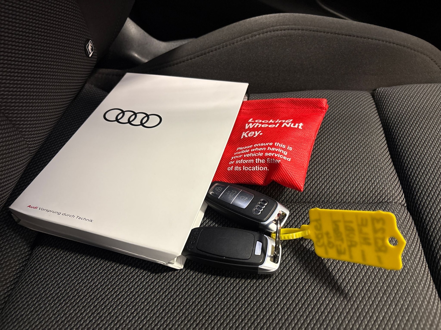 Used Audi Q4 e-tron 2023 for sale - 76526610: Photo 39