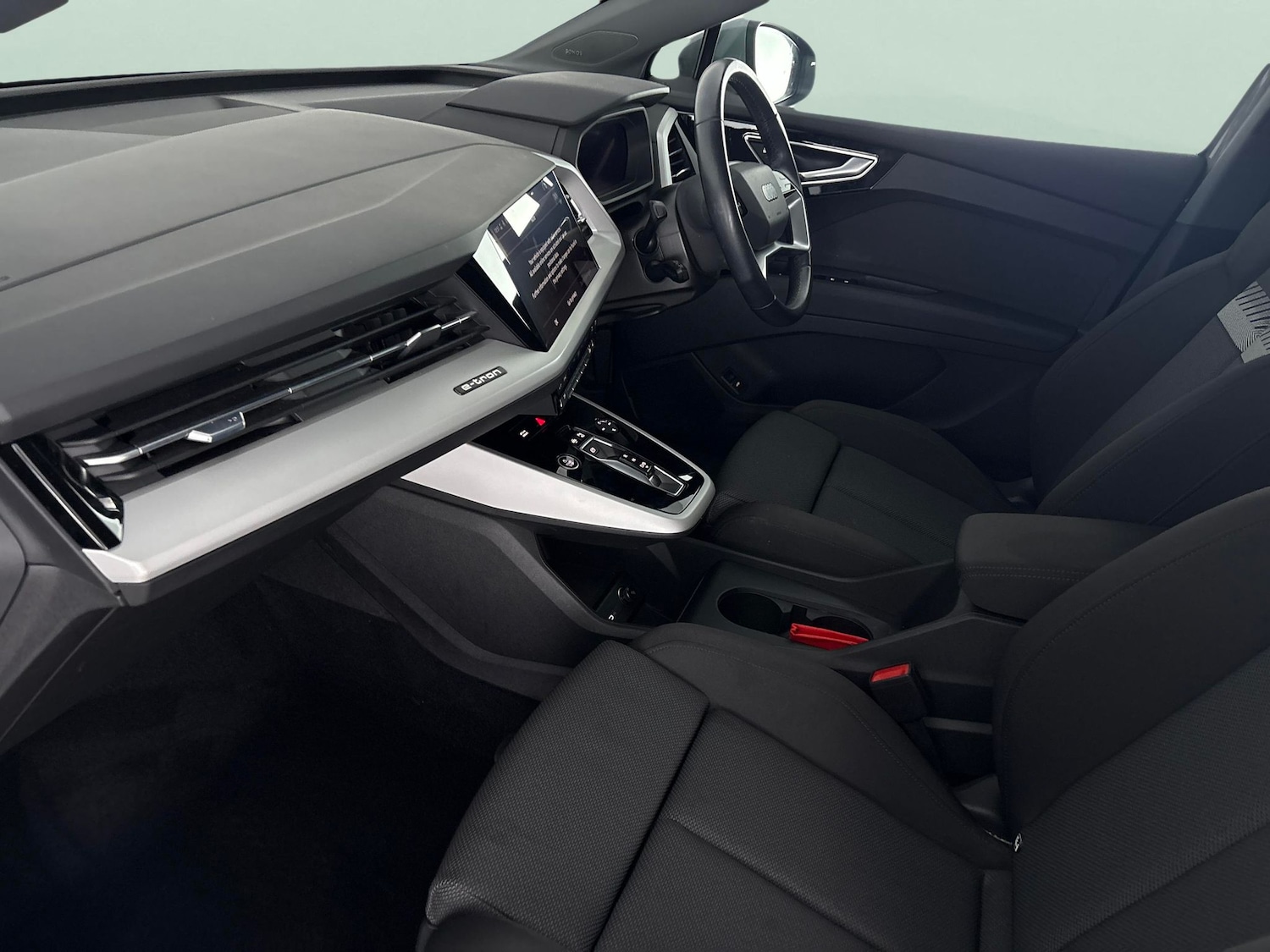 Used Audi Q4 e-tron 2023 for sale - 76526610: Photo 4