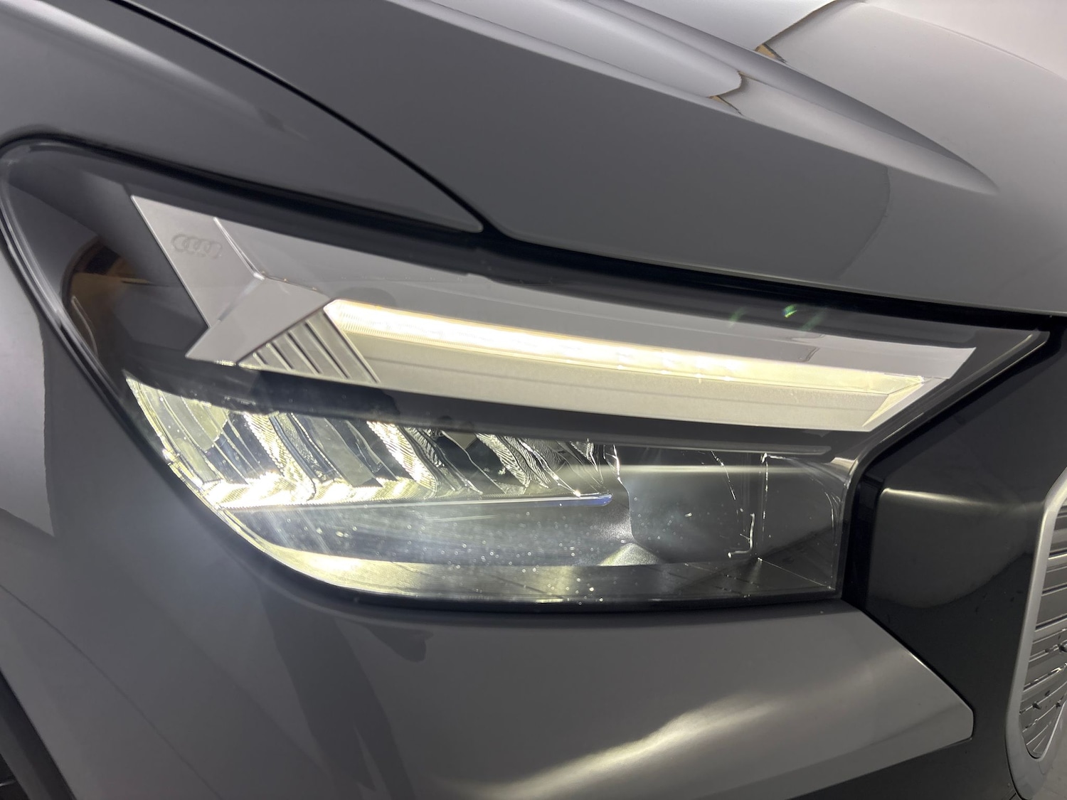 Used Audi Q4 e-tron 2023 for sale - 76526610: Photo 6