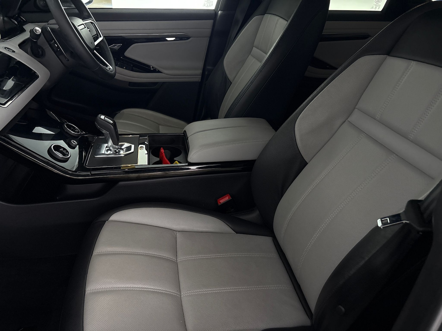 Used Land Rover Range Rover Evoque 2022 for sale - 76480107: Photo 8