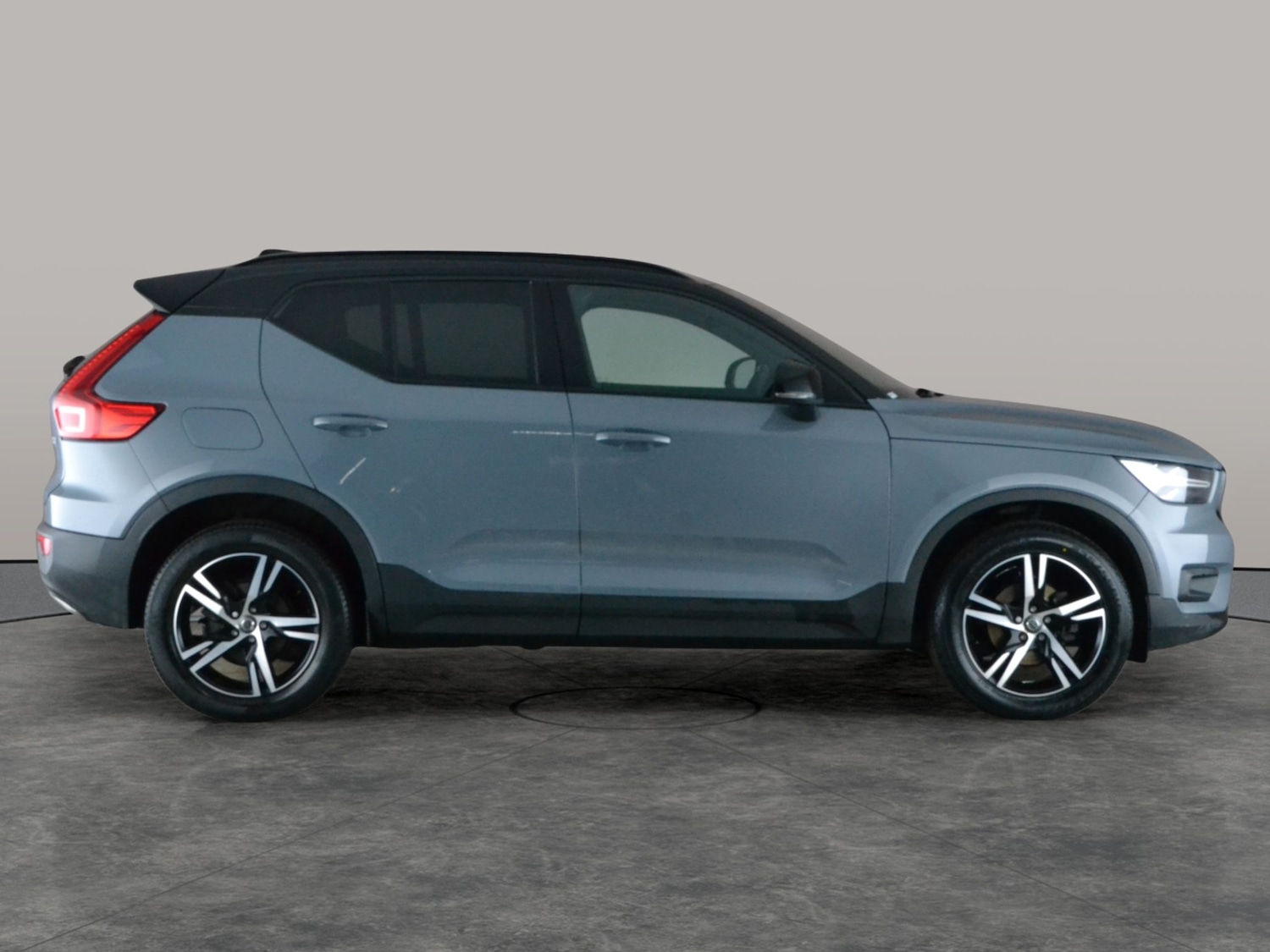 Used Volvo XC40 2019 for sale - 77607331: Photo 9