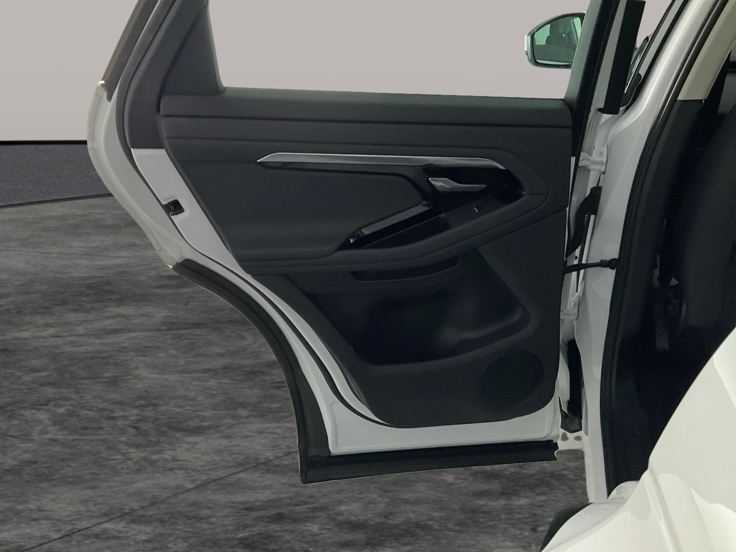 Vehicle 33