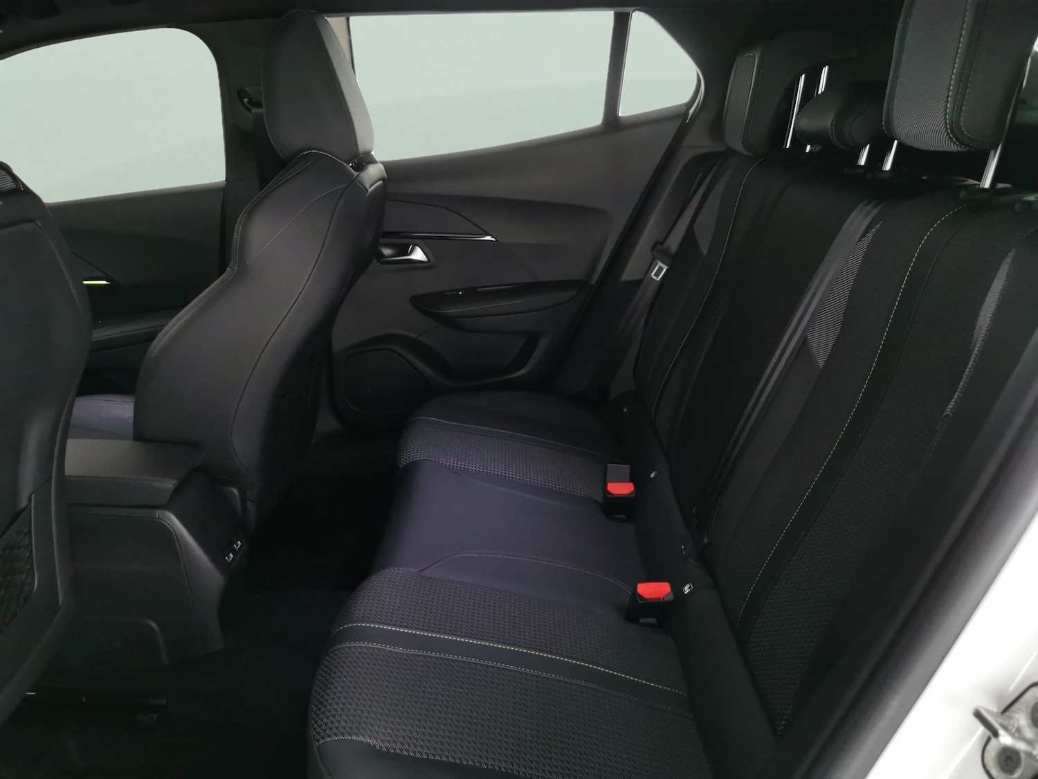 Used Peugeot 2008 2022 for sale - 77151776: Photo 29