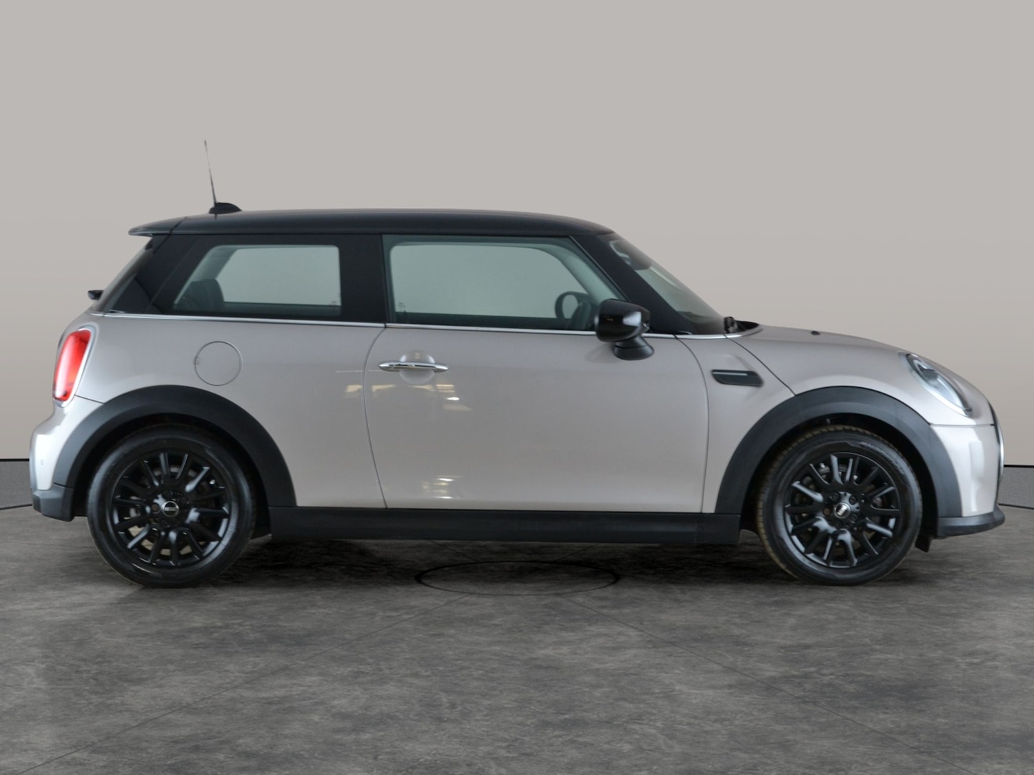 Used MINI Hatch 2023 for sale - 78094154: Photo 7