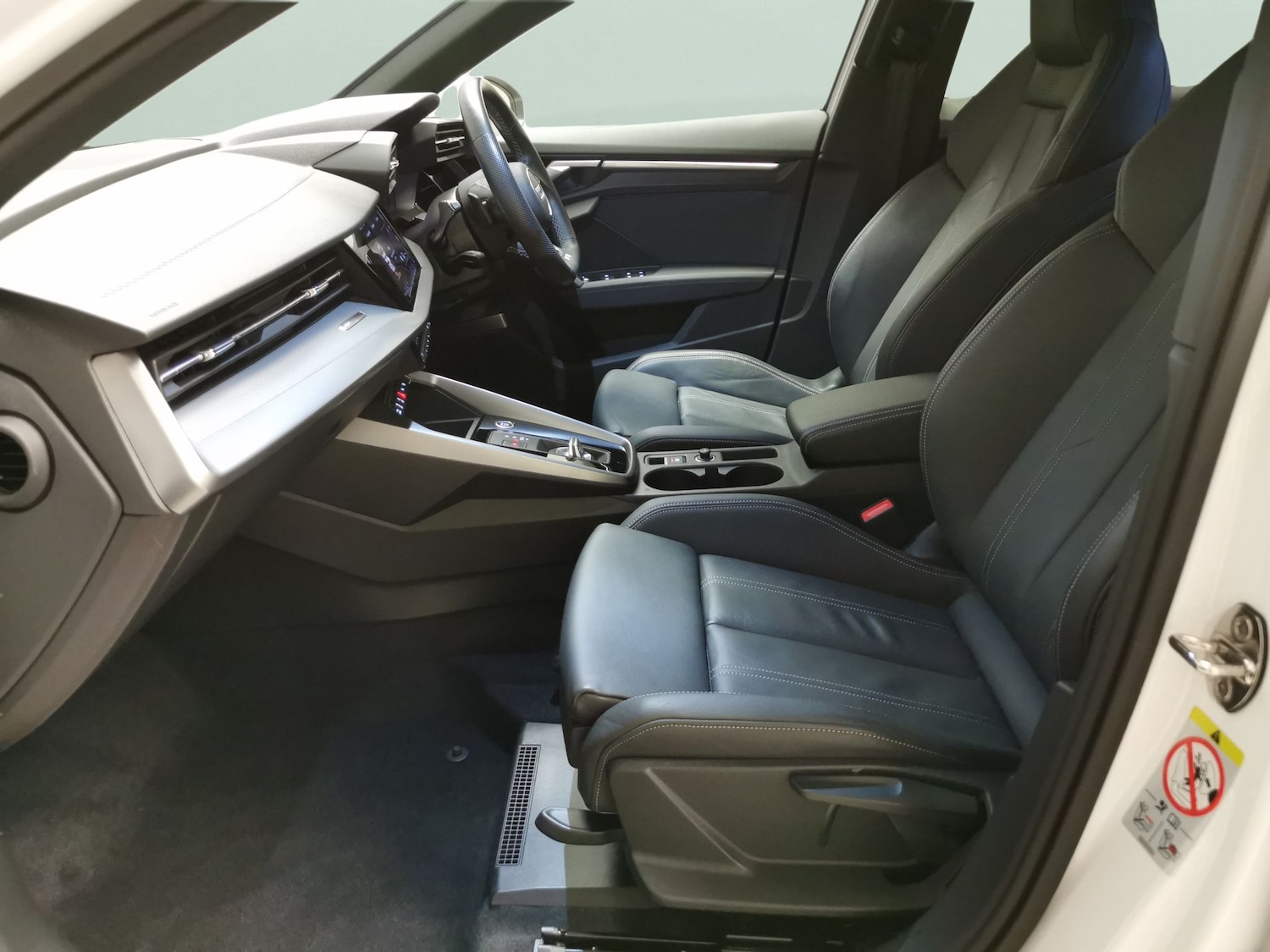 Used Audi A3 2023 for sale - 78178112: Photo 4