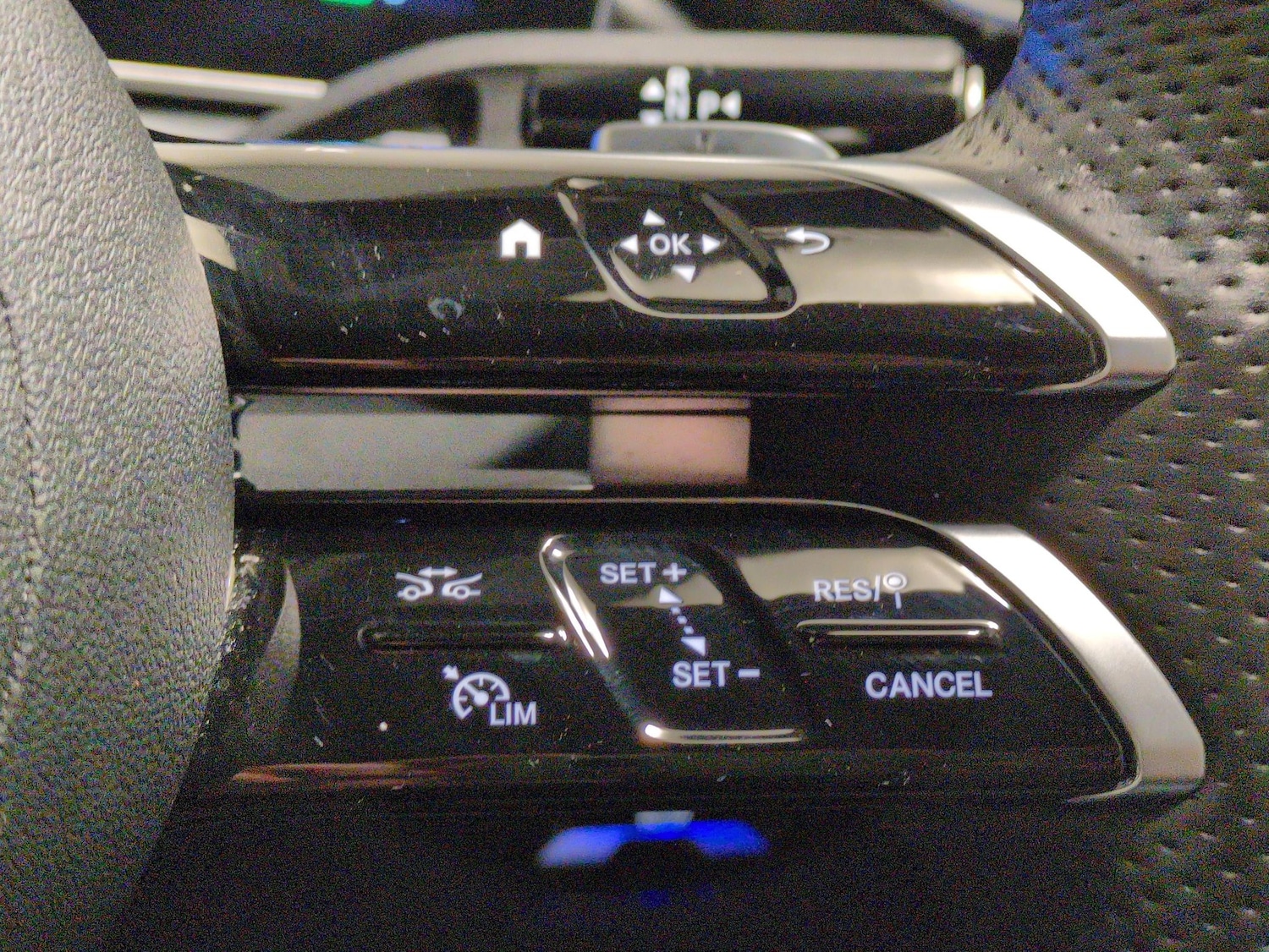 Used Mercedes-Benz C Class 2024 for sale - 77629813: Photo 24