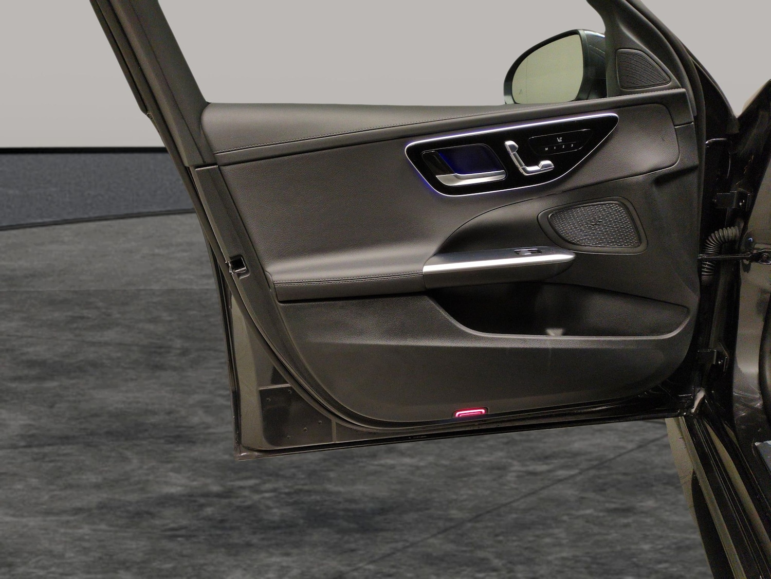 Used Mercedes-Benz C Class 2024 for sale - 77629813: Photo 31