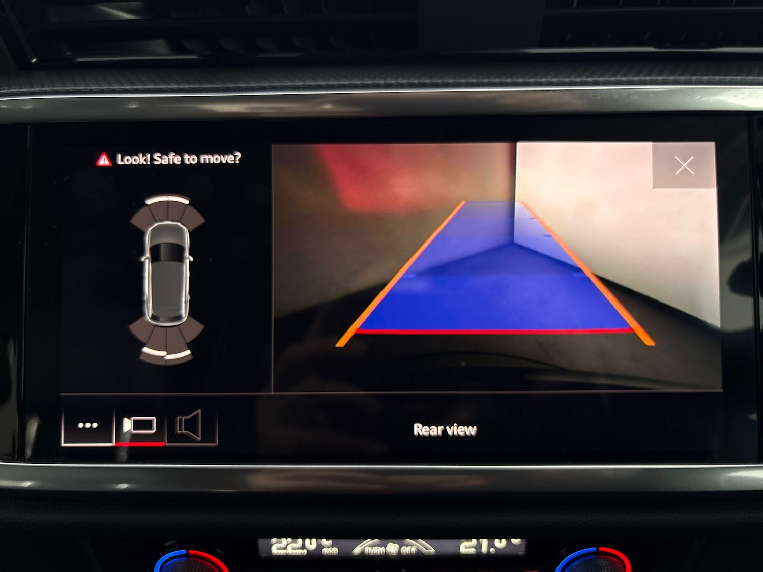 Used Audi Q3 2021 for sale - 77167450: Photo 28