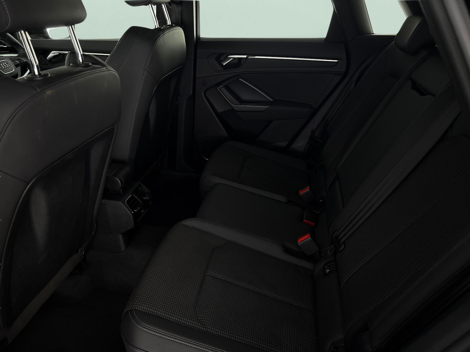 Used Audi Q3 2021 for sale - 77167450: Photo 32