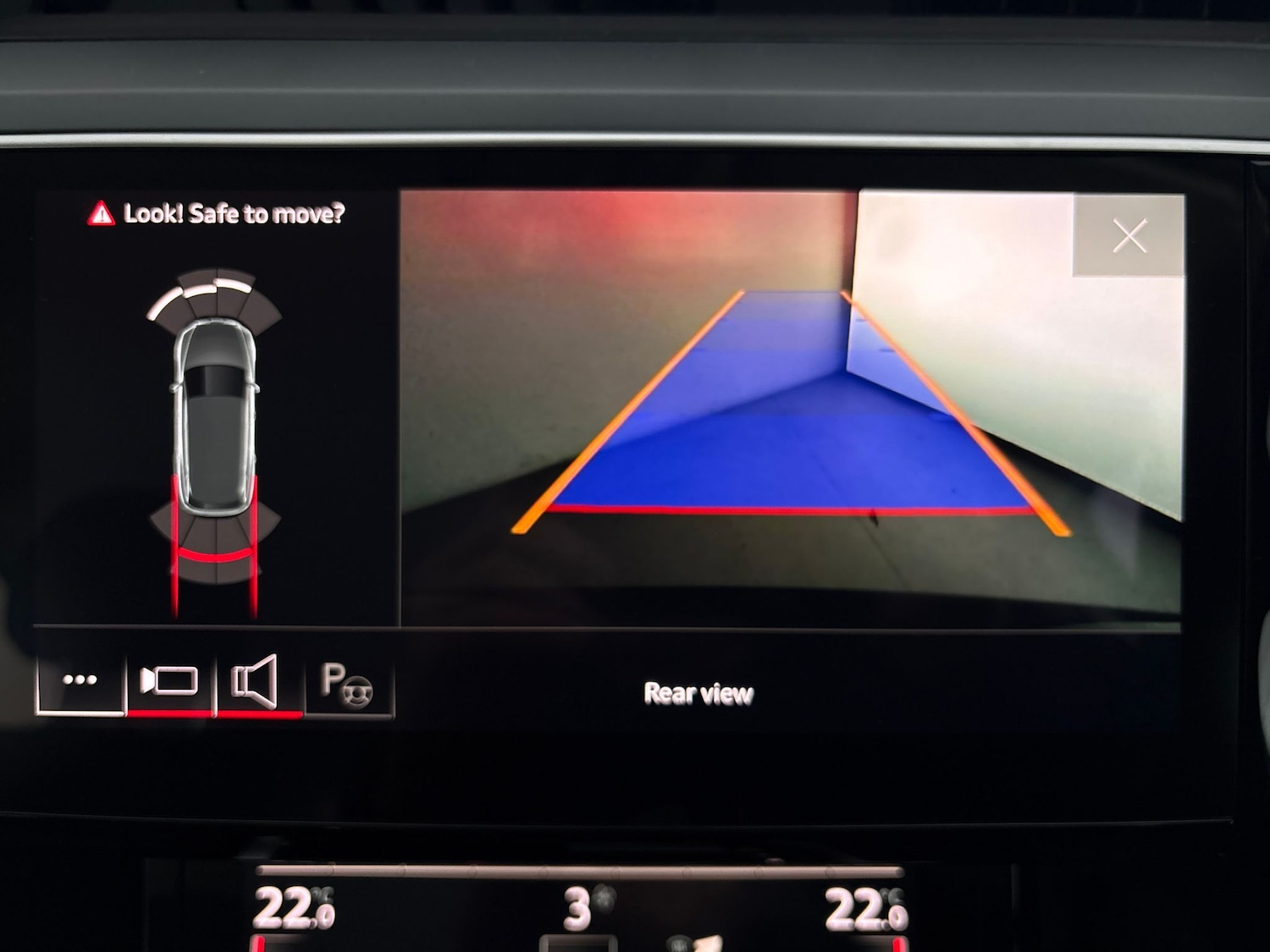 Used Audi e-tron 2022 for sale - 77023790: Photo 29