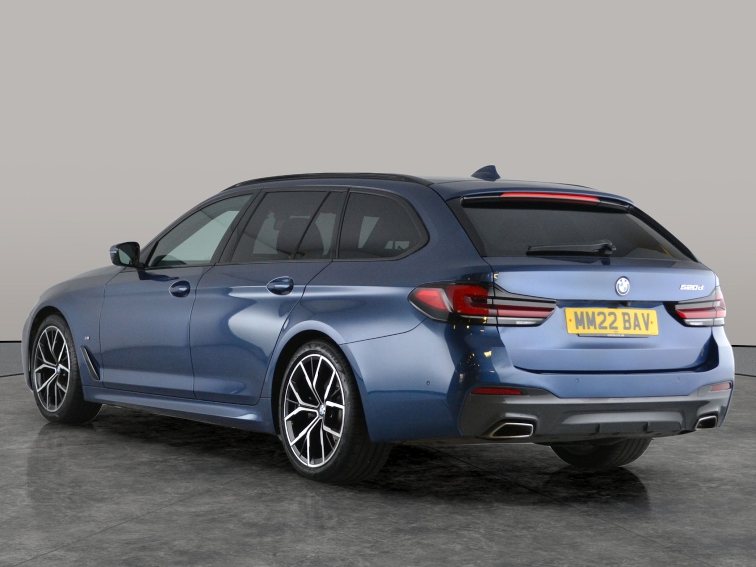 Used BMW 5 Series 2022 for sale - 76374943: Photo 12