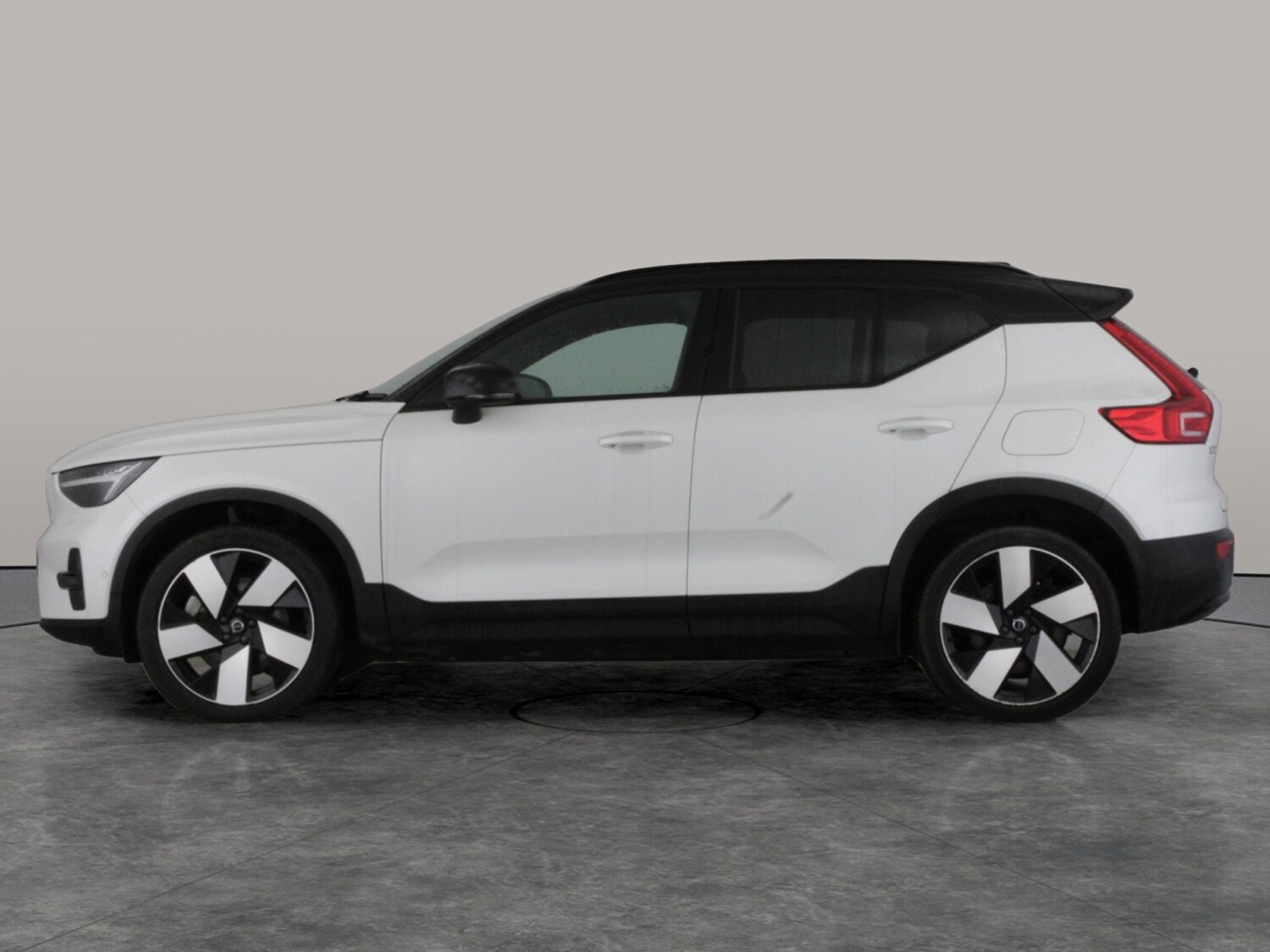 Used Volvo XC40 2022 for sale - 78219202: Photo 14