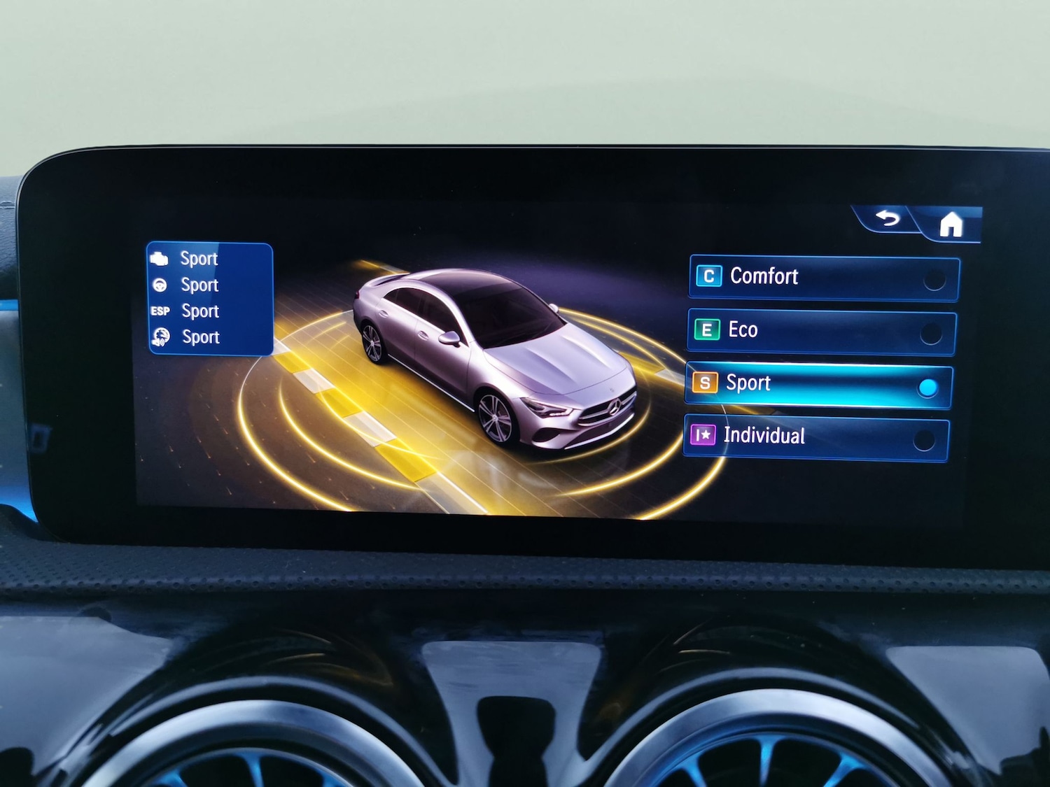 Used Mercedes-Benz CLA 2023 for sale - 77005691: Photo 19