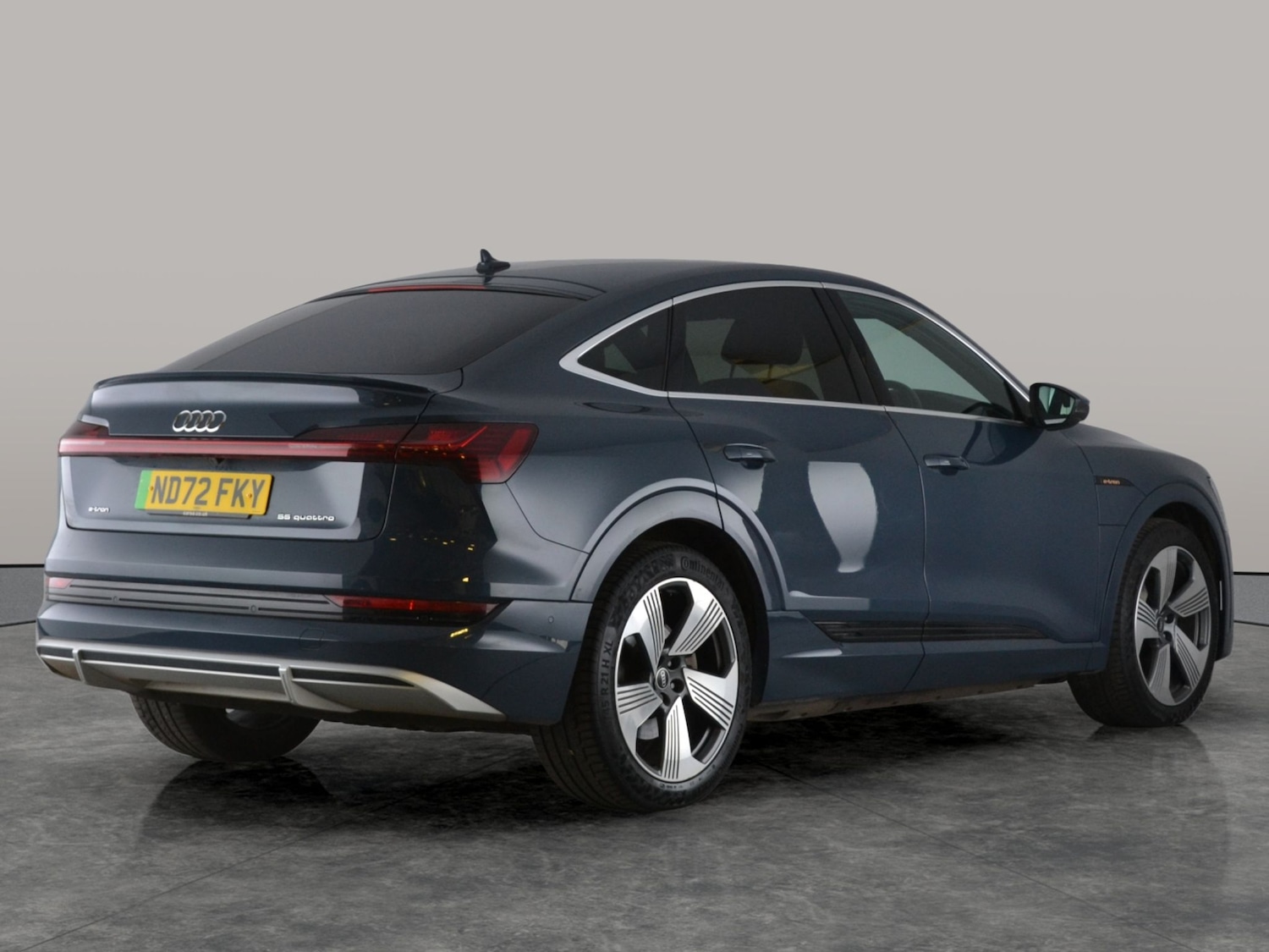Used Audi e-tron 2022 for sale - 78197792: Photo 11