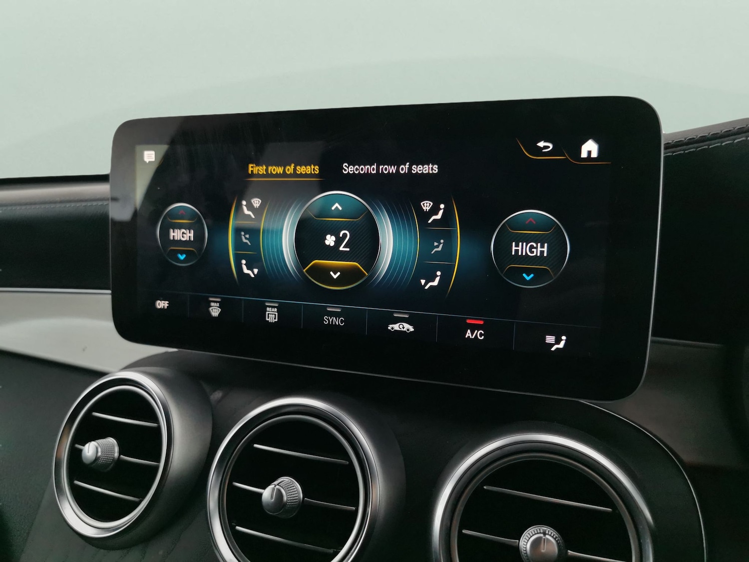 Used Mercedes-Benz GLC 2021 for sale - 76892687: Photo 21