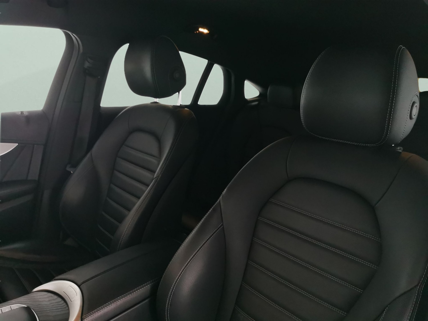 Used Mercedes-Benz GLC 2021 for sale - 76892687: Photo 6