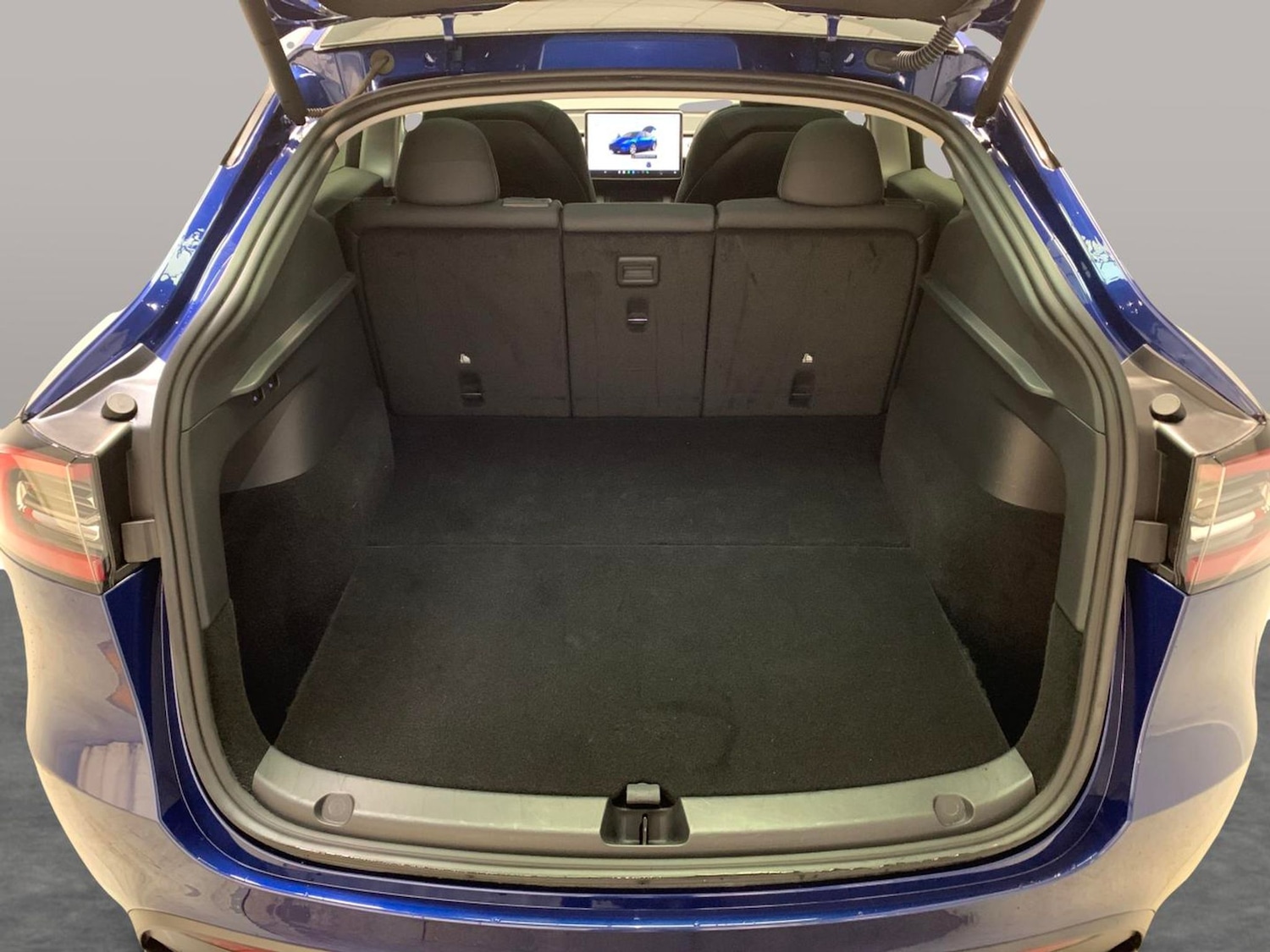 Used Tesla Model Y 2023 for sale - 76623940: Photo 33