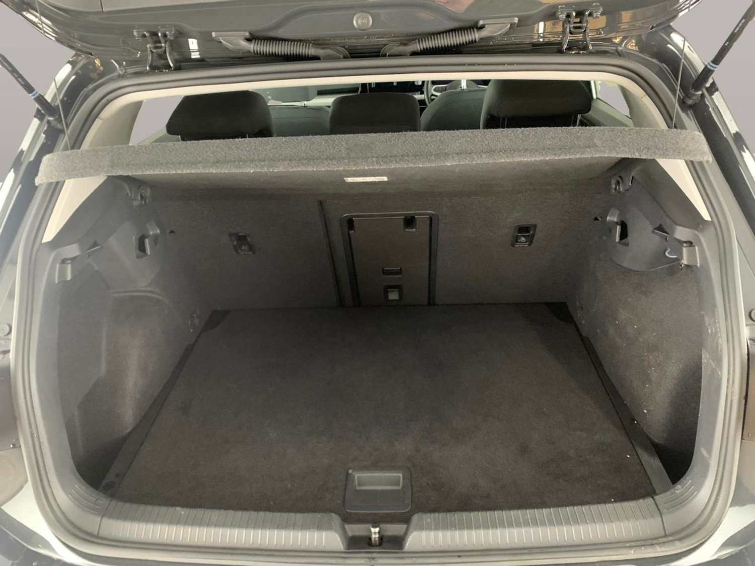 Used Volkswagen Golf 2022 for sale - 77055775: Photo 26