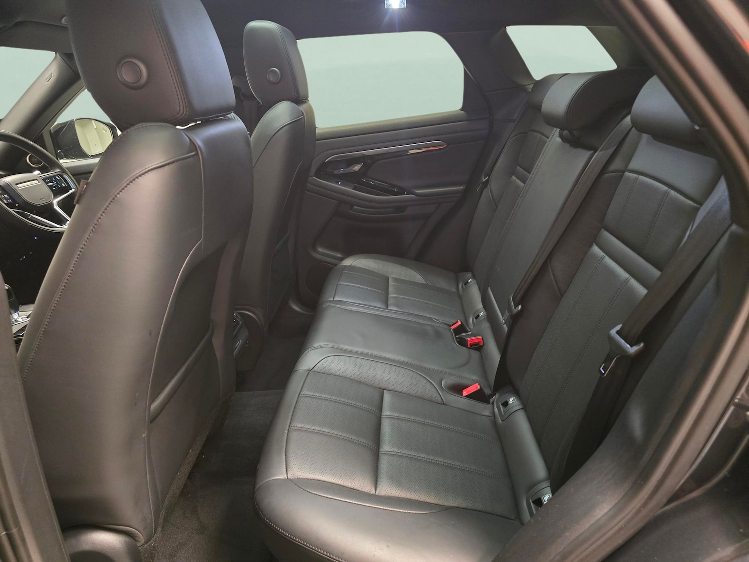 Used Land Rover Range Rover Evoque 2021 for sale - 76528985: Photo 31