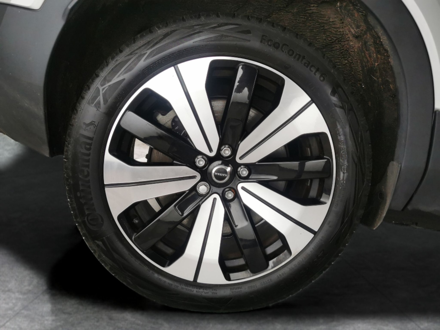 Used Volvo XC40 2022 for sale - 77043659: Photo 28