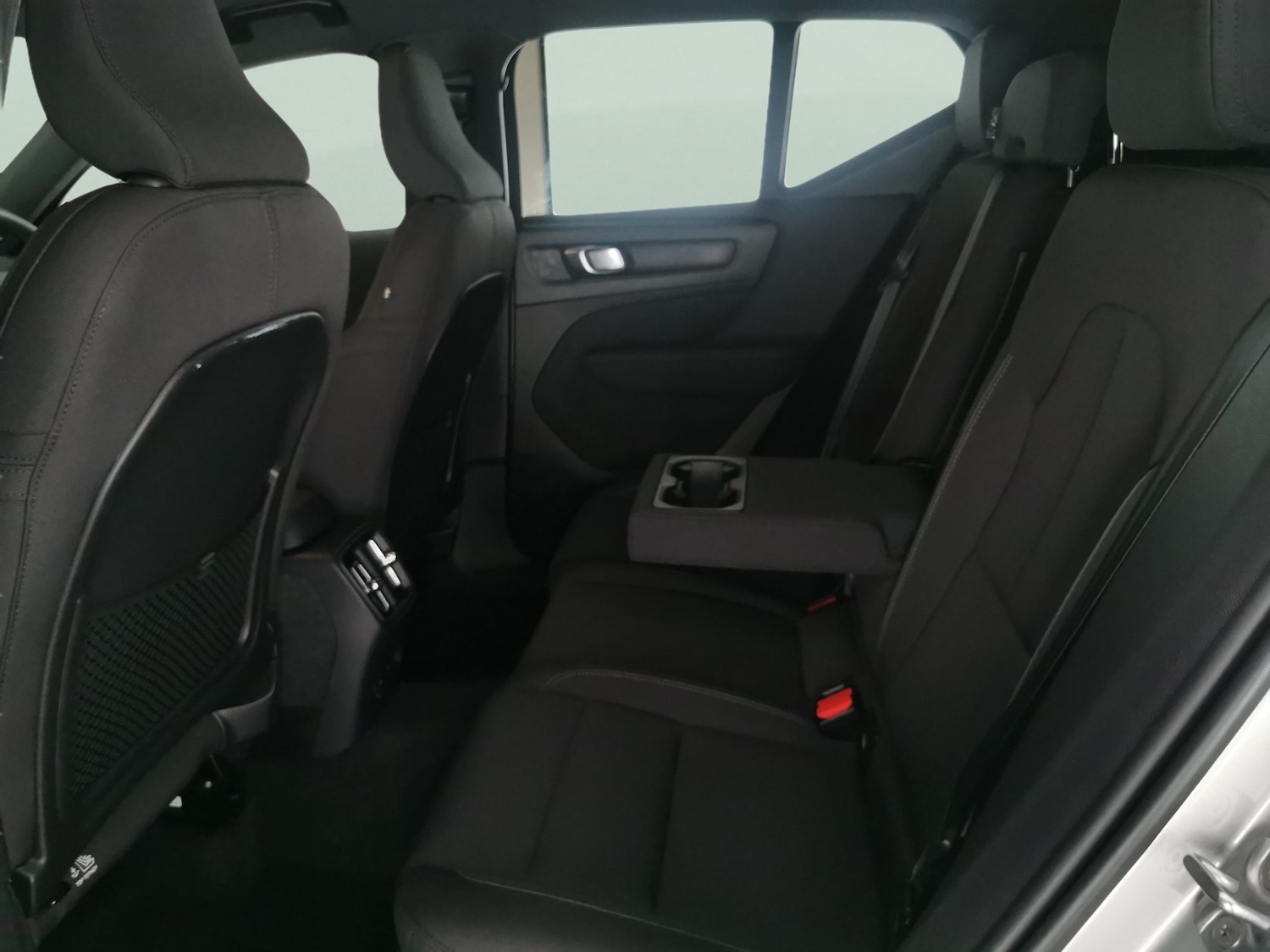 Used Volvo XC40 2022 for sale - 77043659: Photo 29