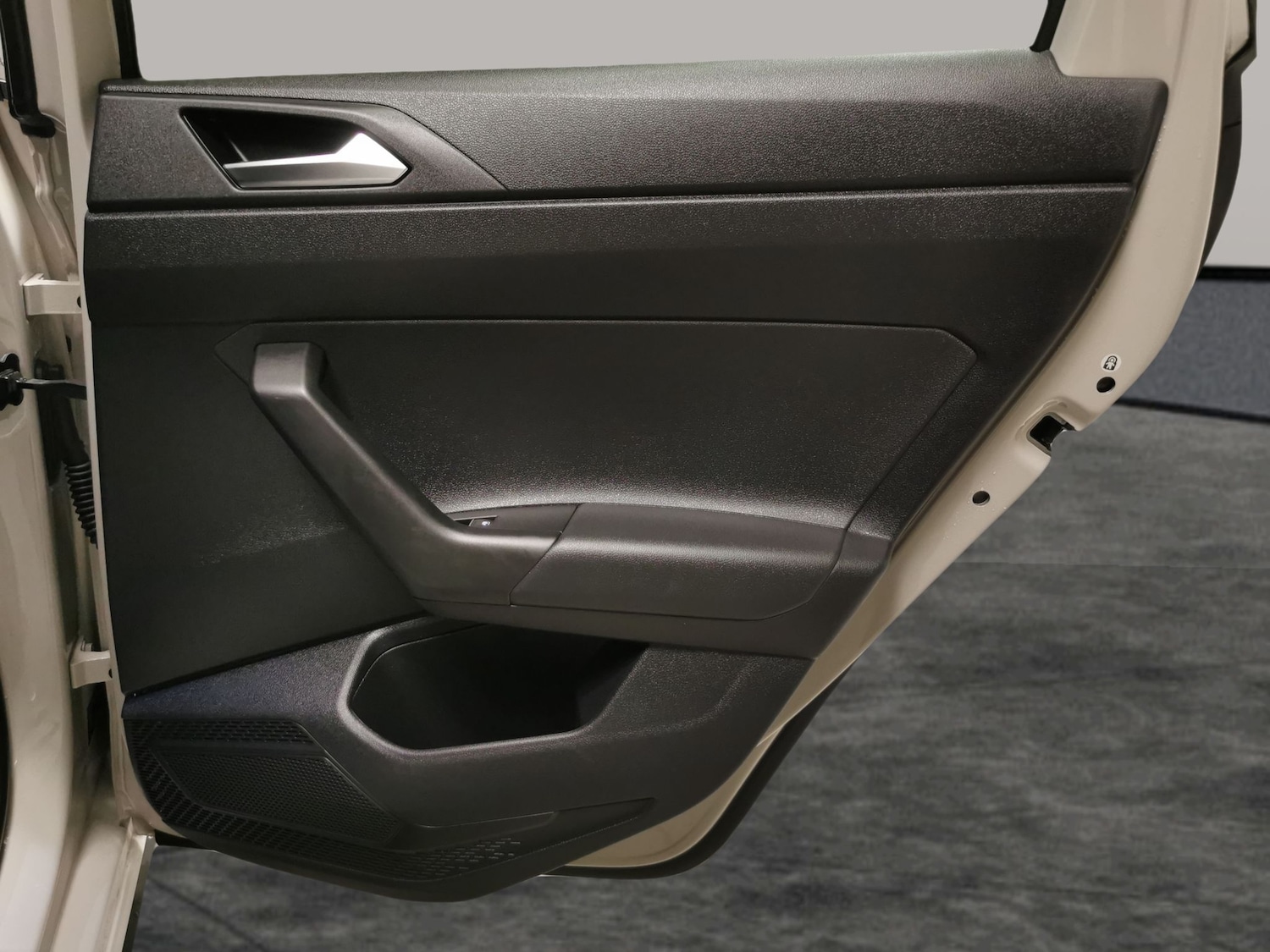 Used Volkswagen Polo 2022 for sale - 77663190: Photo 28