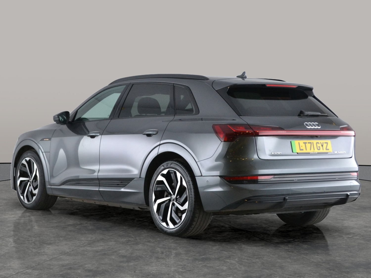 Used Audi e-tron 2021 for sale - 76684637: Photo 10