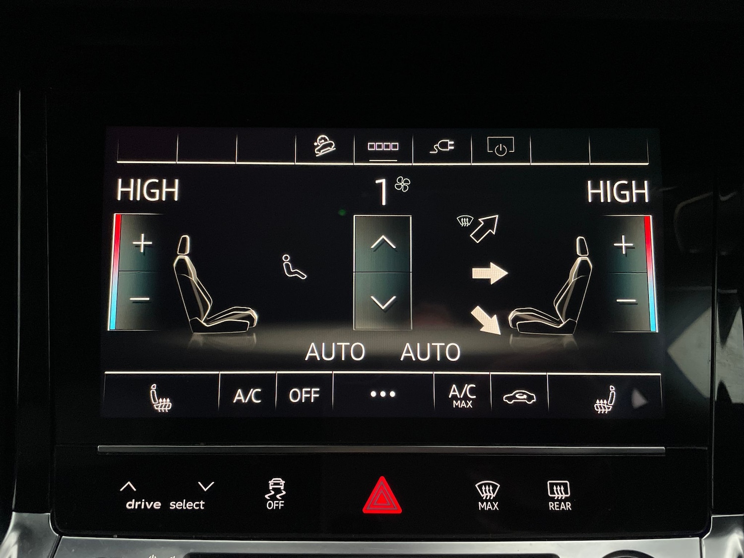 Used Audi e-tron 2021 for sale - 76684637: Photo 25