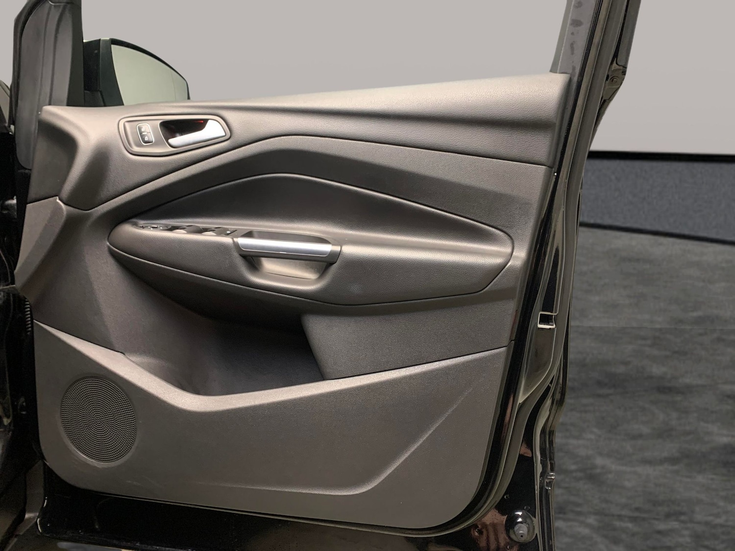 Used Ford Kuga 2018 for sale - 77274217: Photo 26