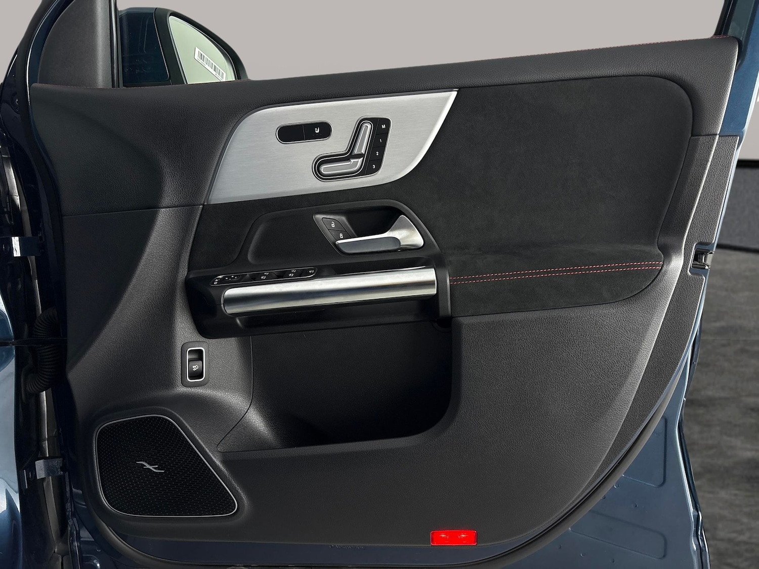 Used Mercedes-Benz EQA 2022 for sale - 77047952: Photo 32