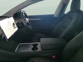 Used Tesla Model 3 undefined for sale - 76905834: Photo