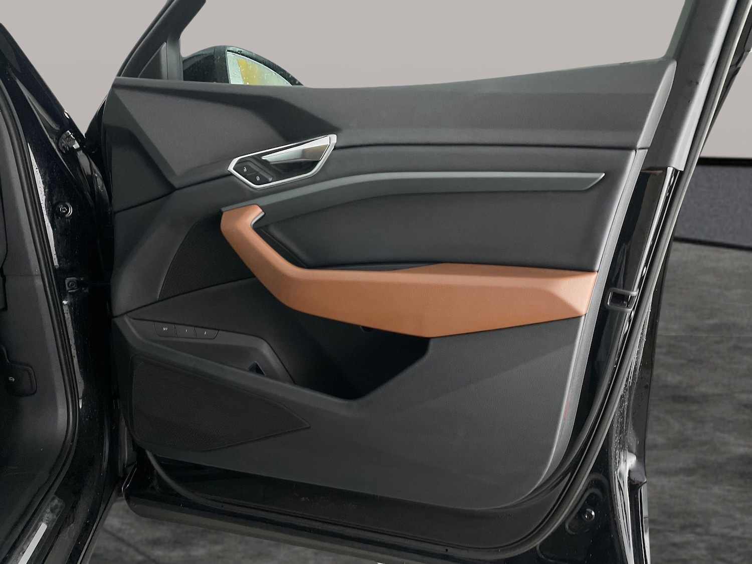 Used Audi e-tron 2021 for sale - 77312582: Photo 32