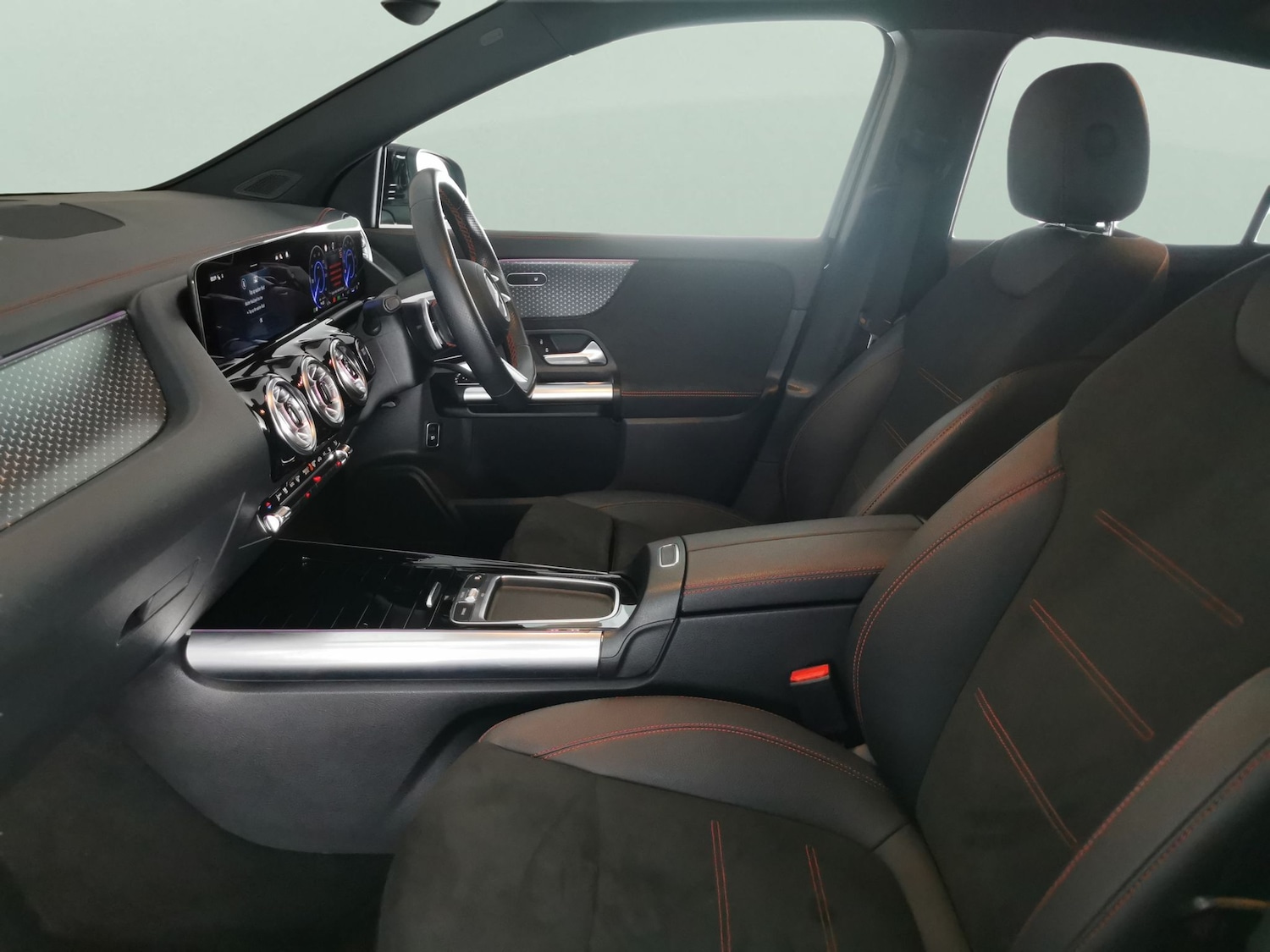 Used Mercedes-Benz EQA 2024 for sale - 78015053: Photo 4