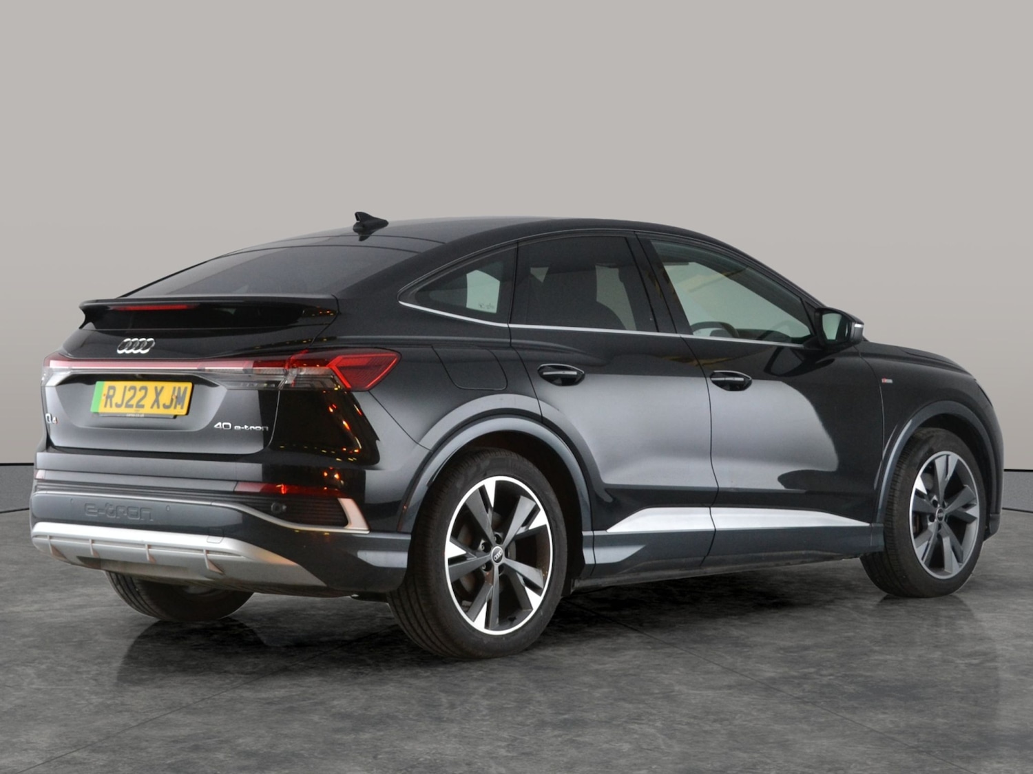 Used Audi Q4 e-tron 2022 for sale - 77730580: Photo 10