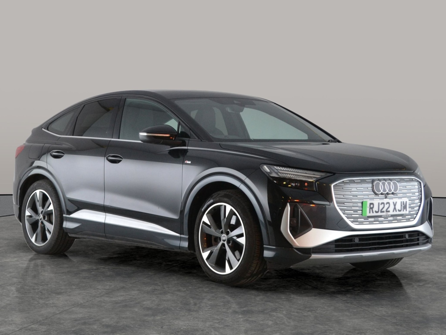 Used Audi Q4 e-tron 2022 for sale - 77730580: Photo 12